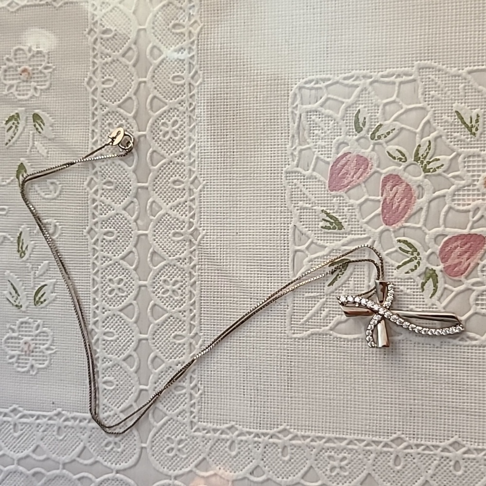 NWOT Sterling Silver Cubic Zirconia Cross Necklace